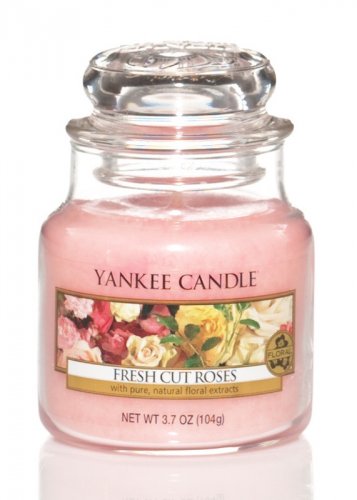 Yankee Candle Fresh cut roses (4)